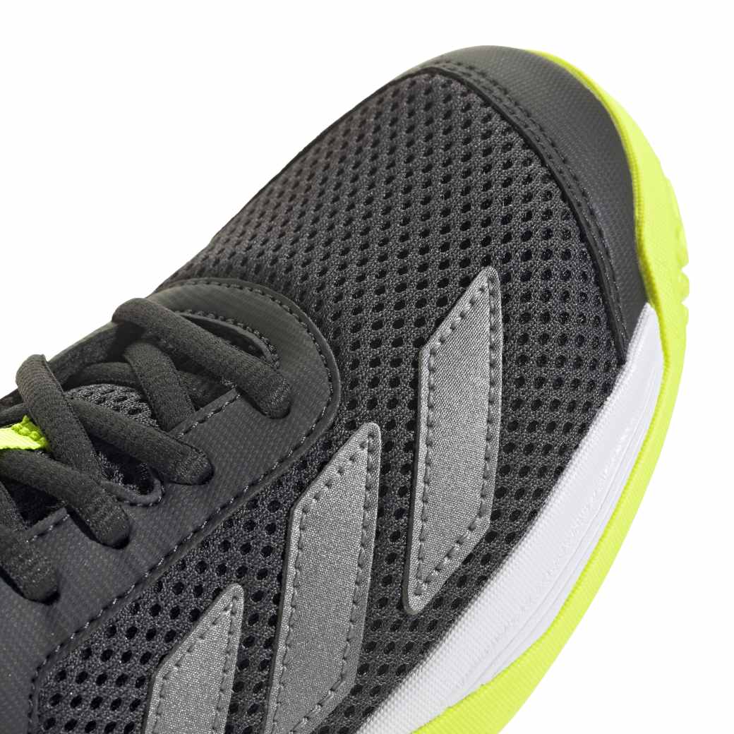 JI2449_8_FOOTWEAR_Photography_Detail View 1_white